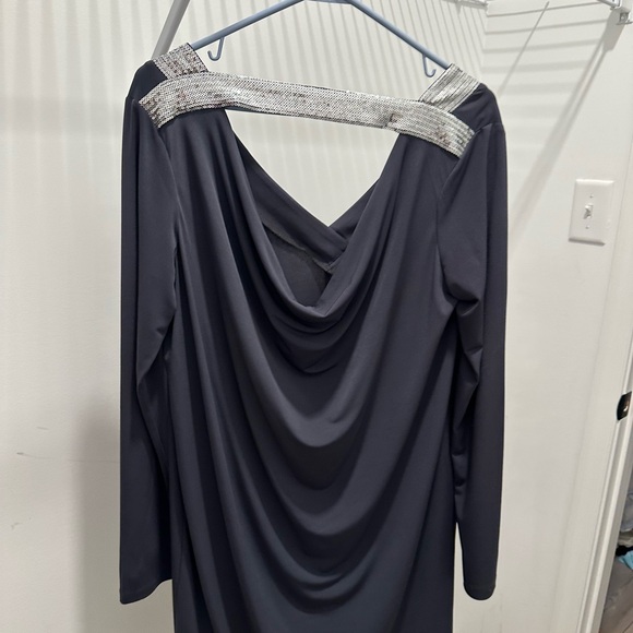 Calvin Klein Long Sleeve Dark Grey - Picture 2 of 2